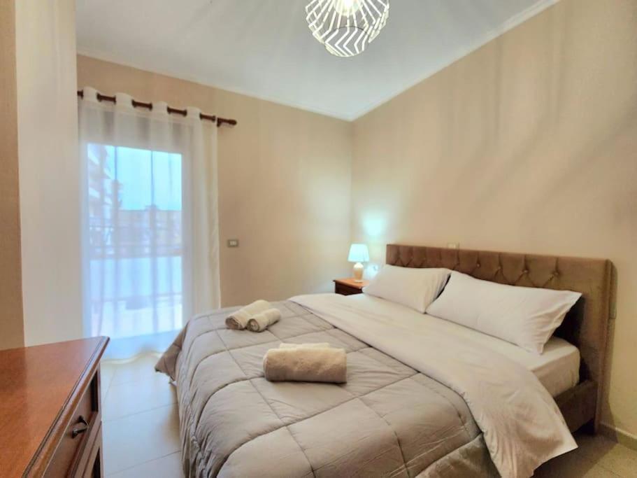 Ferienwohnung One Bd Flat Near Center With 24H Self Check In Tirana Exterior foto